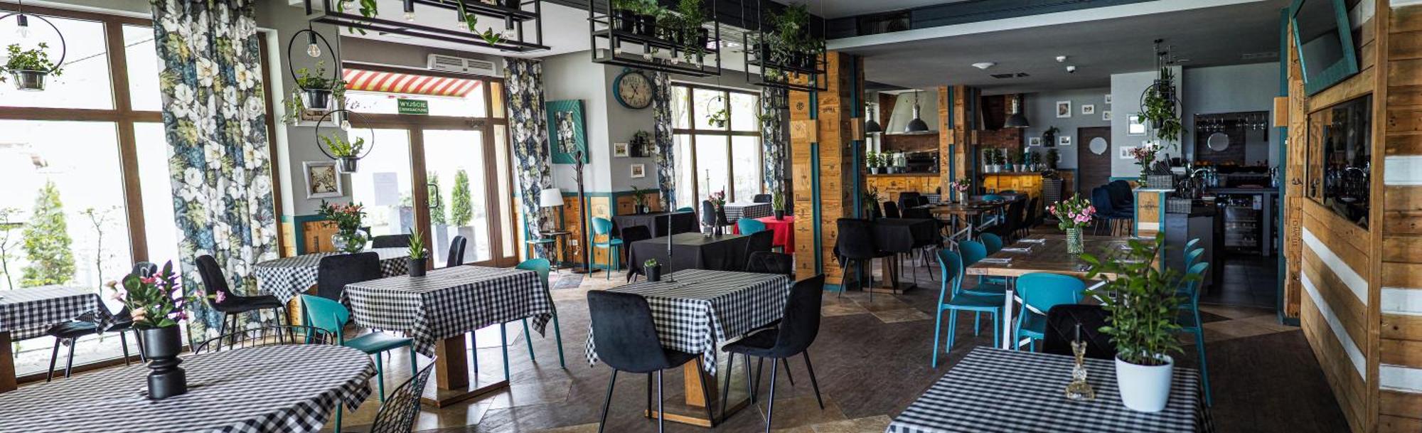 Willa Port Оструда Экстерьер фото Restaurant in Georgia