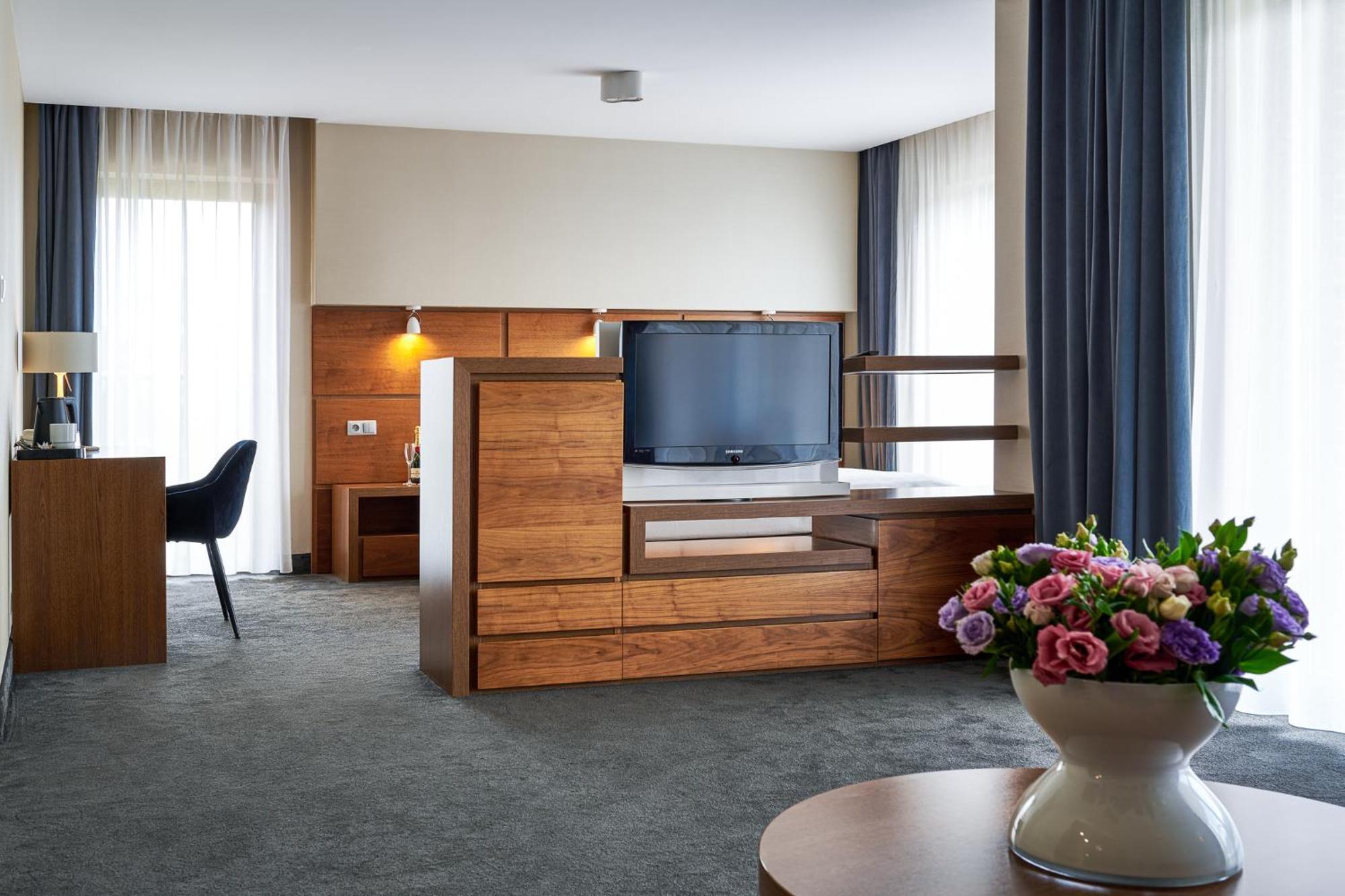 Willa Port Оструда Экстерьер фото A room at the hotel